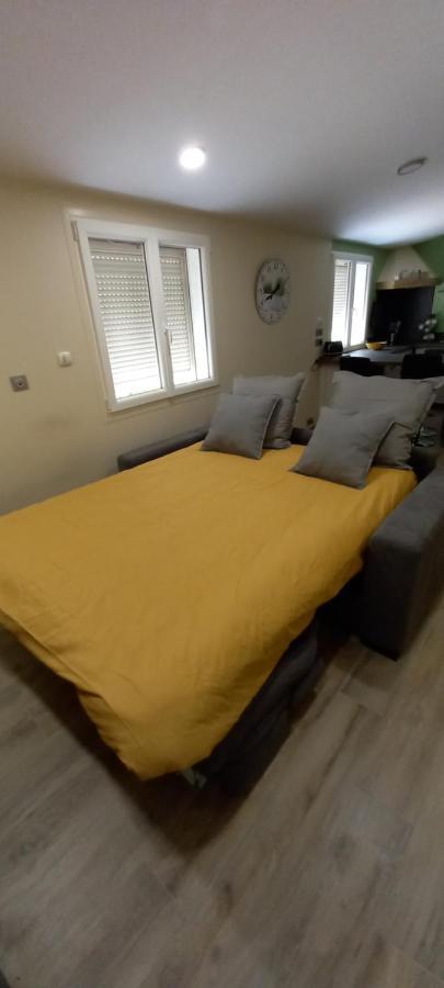 Logement Lumineux, Entierement Renove Avec Jardin Caumont-sur-Durance 외부 사진